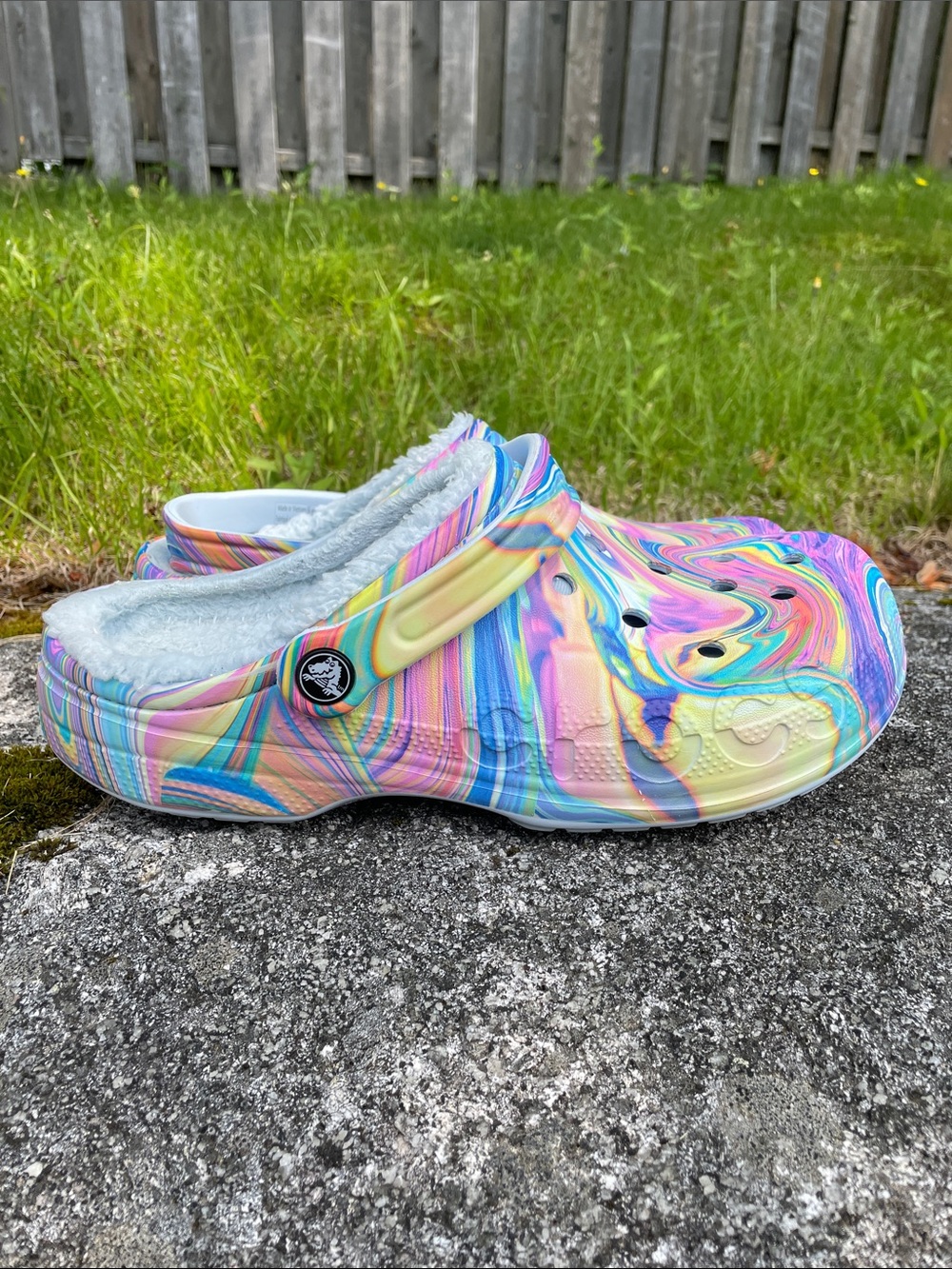Crocs Baya Fuzzy Lined Printed Clogs shoes Multicolor Swirl women’s size 10
